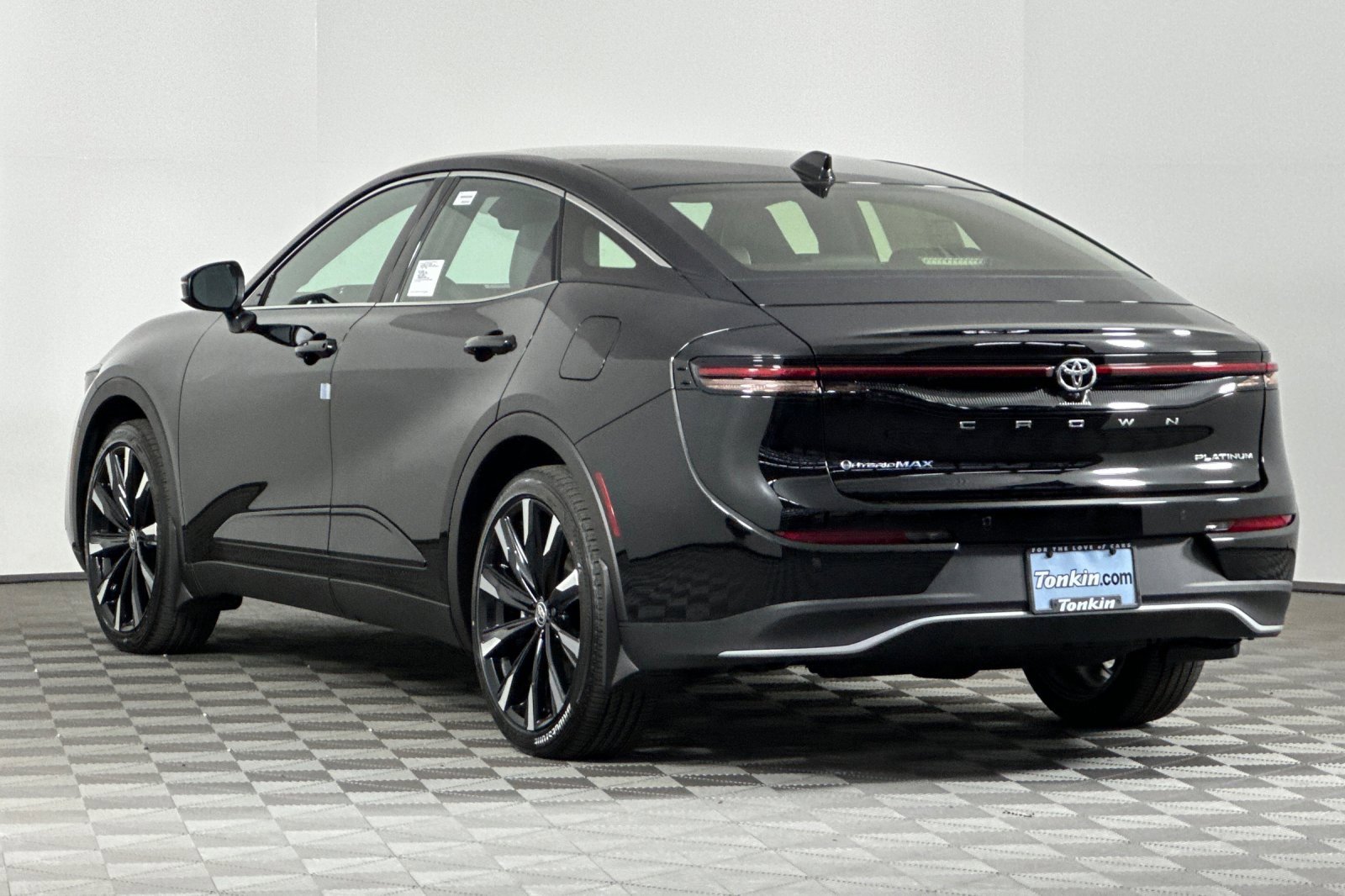 New 2026 Toyota Crown Platinum image 6