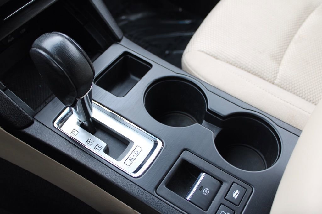 Used 2017 Subaru Outback 2.5i Premium image 38