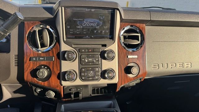 Used 2015 Ford F250 Lariat w/ Chrome Package image 19