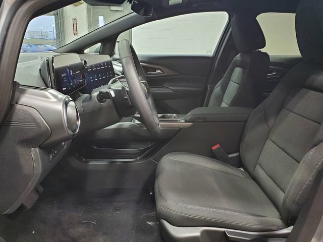 New 2026 Chevrolet Equinox EV LT FWD image 11
