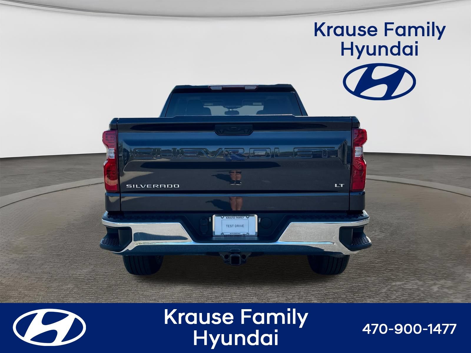 Used 2023 Chevrolet Silverado 1500 LT AWD/4WD image 7