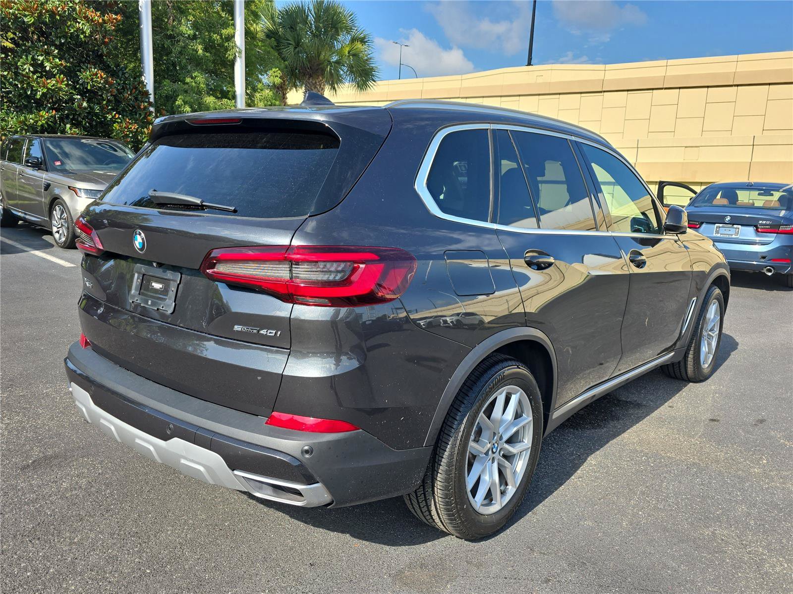 Used 2022 BMW X5 sDrive40i RWD image 3