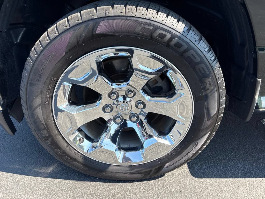 Used 2019 RAM 1500 Big Horn AWD/4WD image 9
