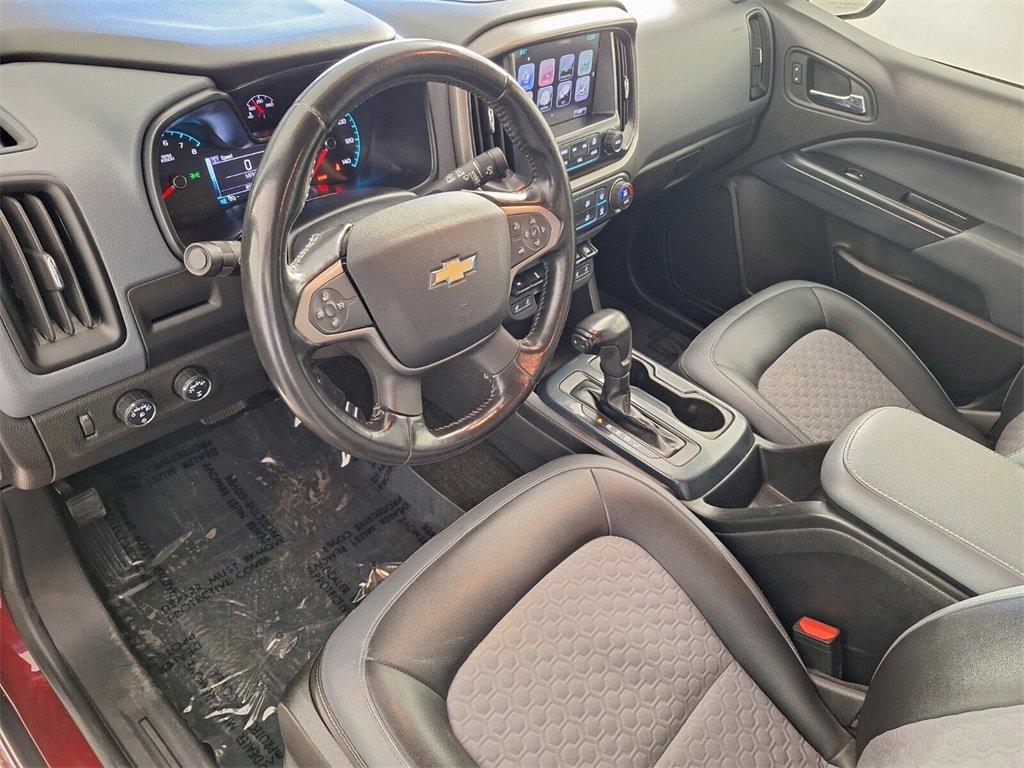 Used 2017 Chevrolet Colorado Z71 image 34