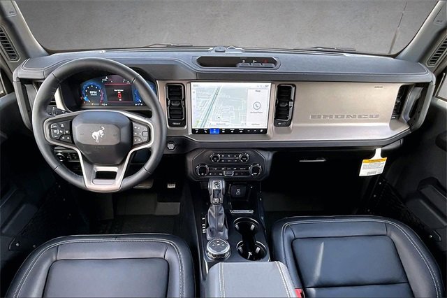 New 2025 Ford Bronco Outer Banks image 5