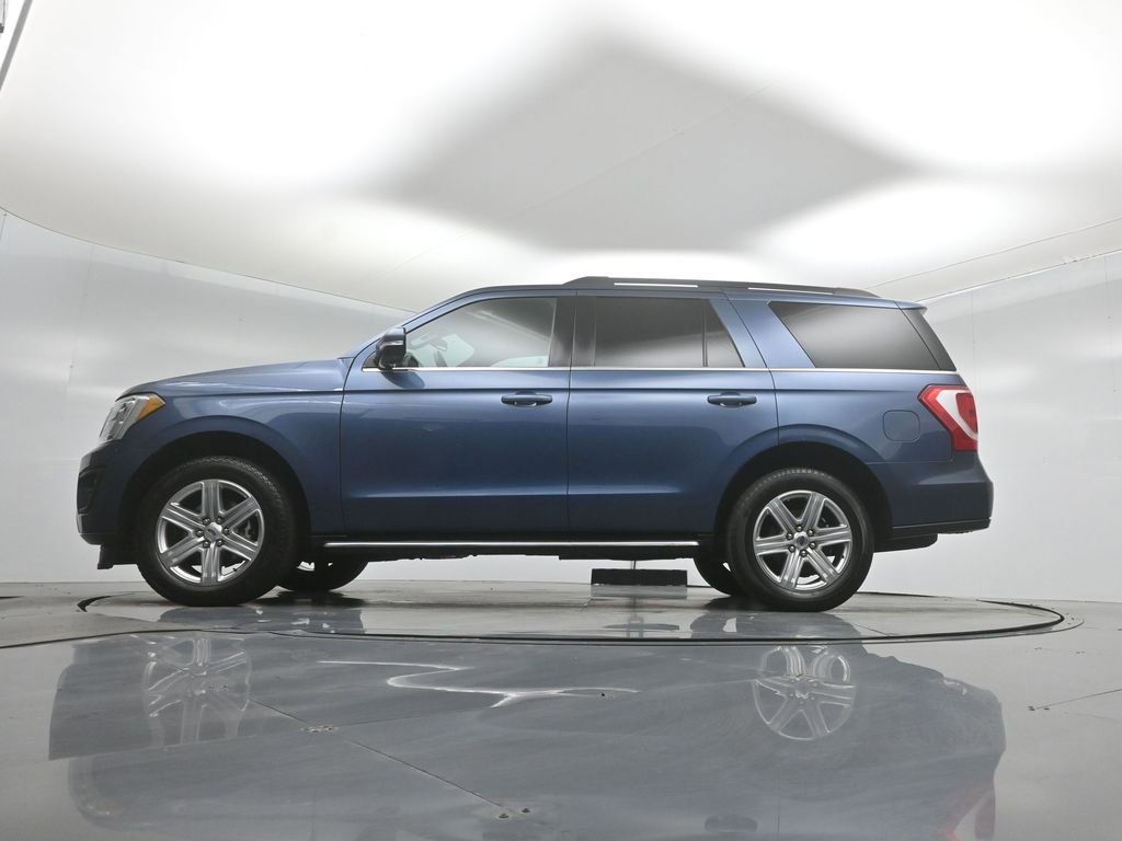 Used 2019 Ford Expedition XLT w/ Equipment Group 202A RWD image 8