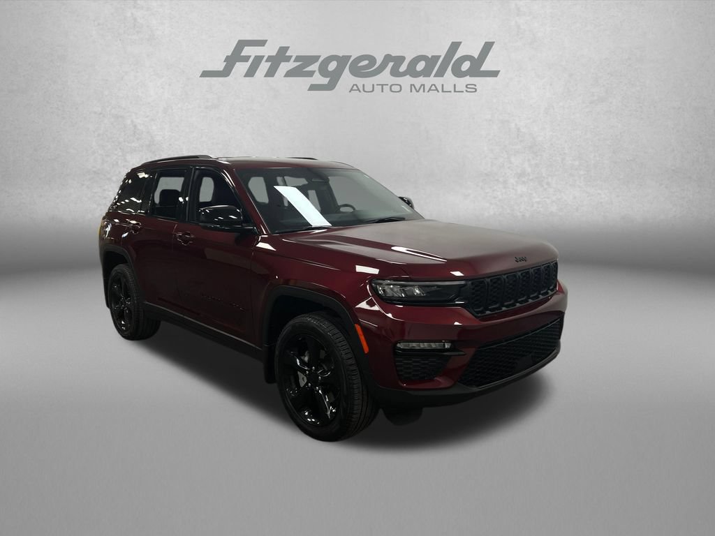 Used 2025 Jeep Grand Cherokee Limited w/ Black Appearance Package RWD image 8