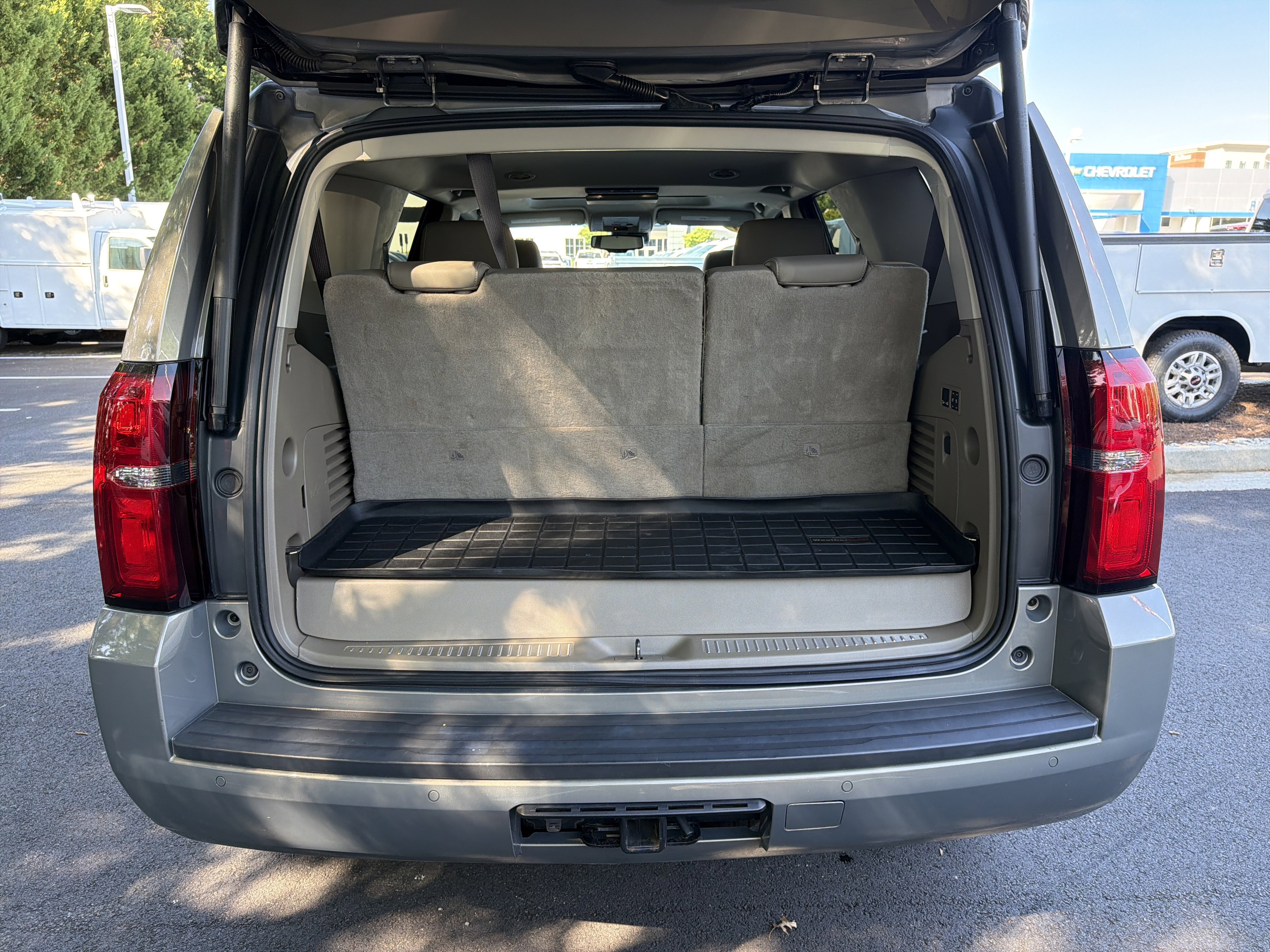 Used 2019 Chevrolet Tahoe LT AWD/4WD image 32