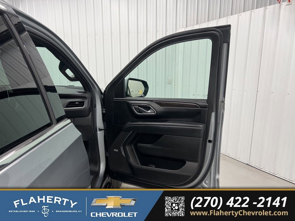 Used 2024 Chevrolet Tahoe LT image 14