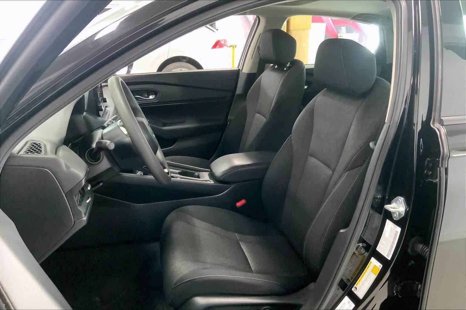Used 2024 Honda Accord EX image 8