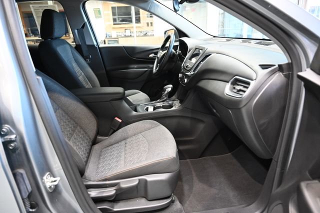 Used 2024 Chevrolet Equinox LT image 10