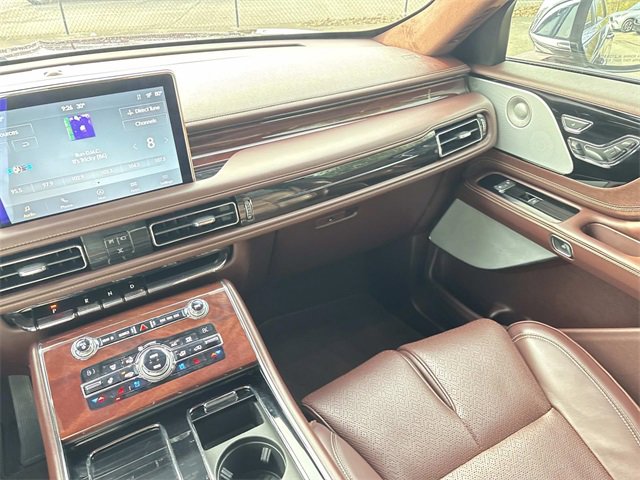 Used 2020 Lincoln Aviator Black Label w/ Dynamic Handling Package image 15