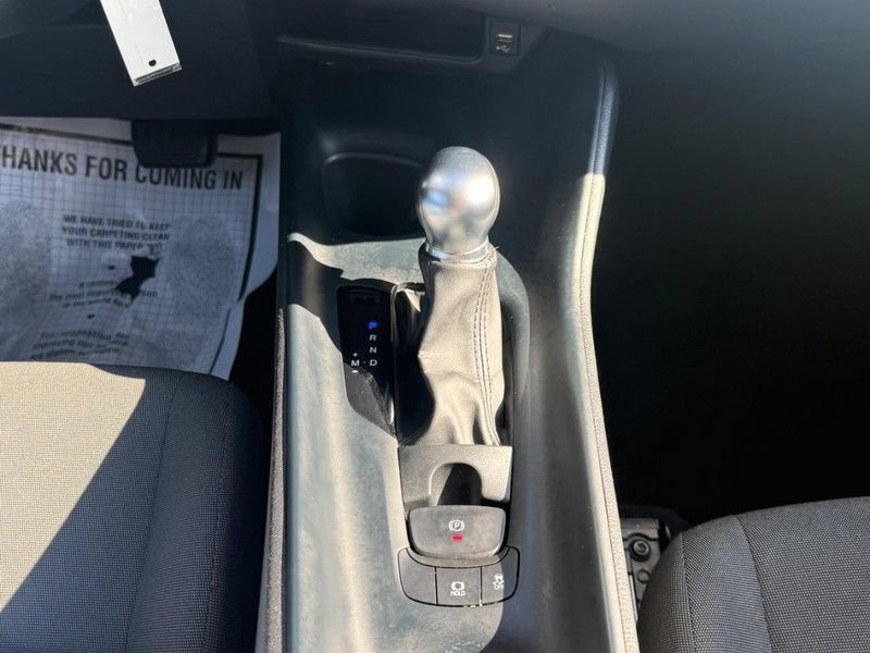Used 2021 Toyota C-HR LE FWD image 19