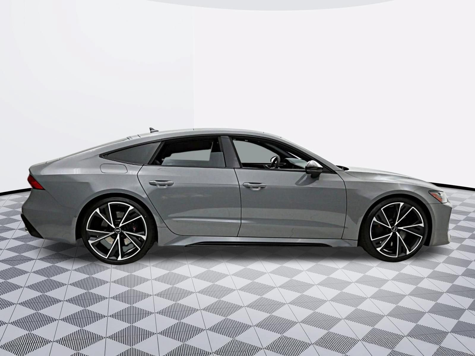 Used 2022 Audi RS 7 Sportback AWD/4WD image 16