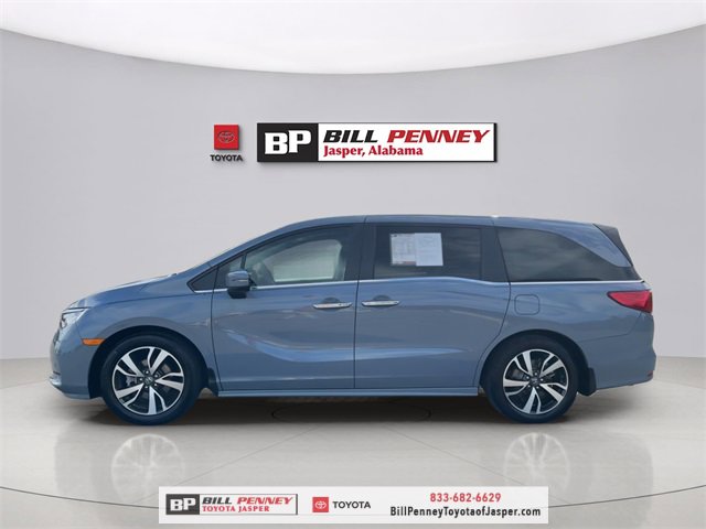 Used 2023 Honda Odyssey Touring image 2