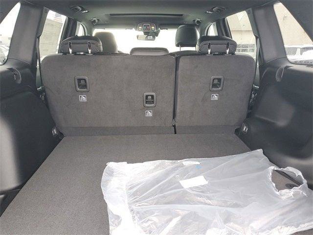 New 2026 Jeep Grand Cherokee Altitude AWD/4WD image 8