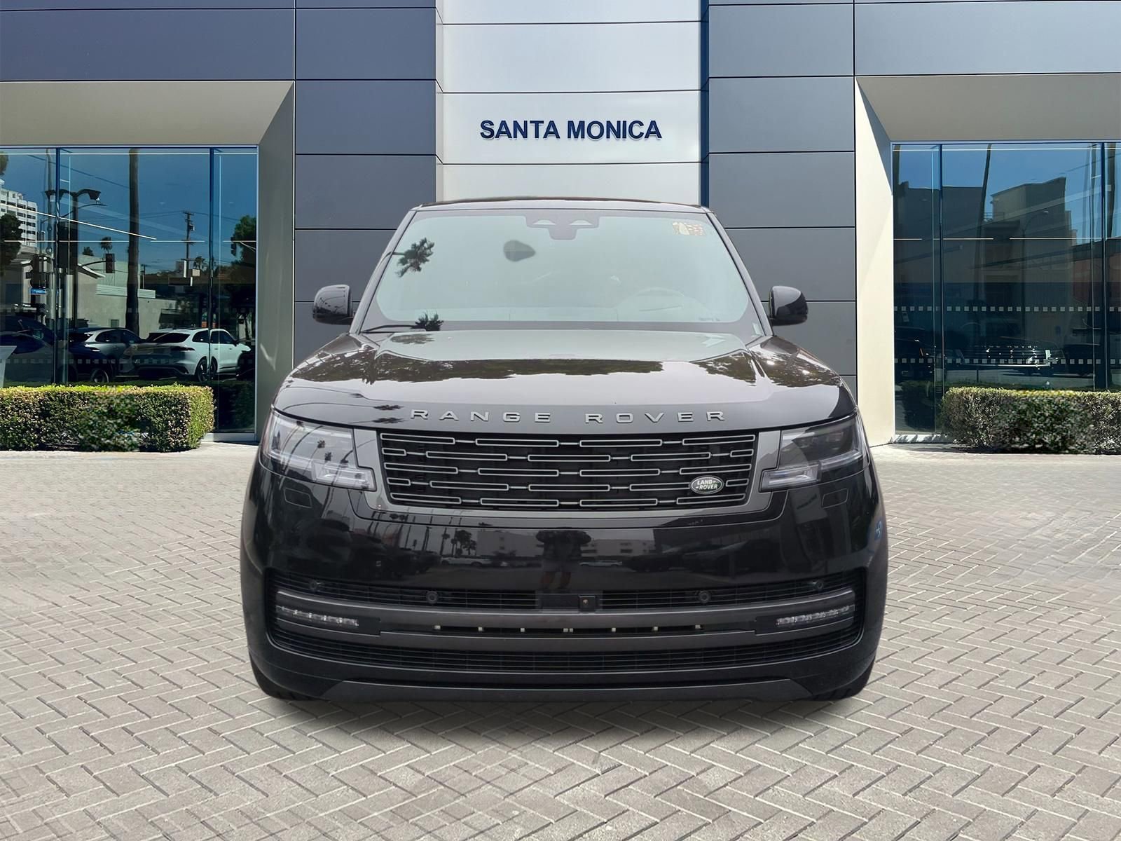 New 2026 Land Rover Range Rover SE AWD/4WD image 8