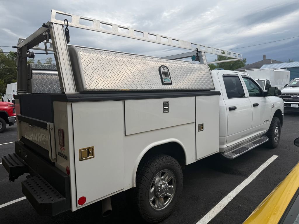 Used 2022 RAM 2500 Tradesman w/ Chrome Appearance Group AWD/4WD image 2
