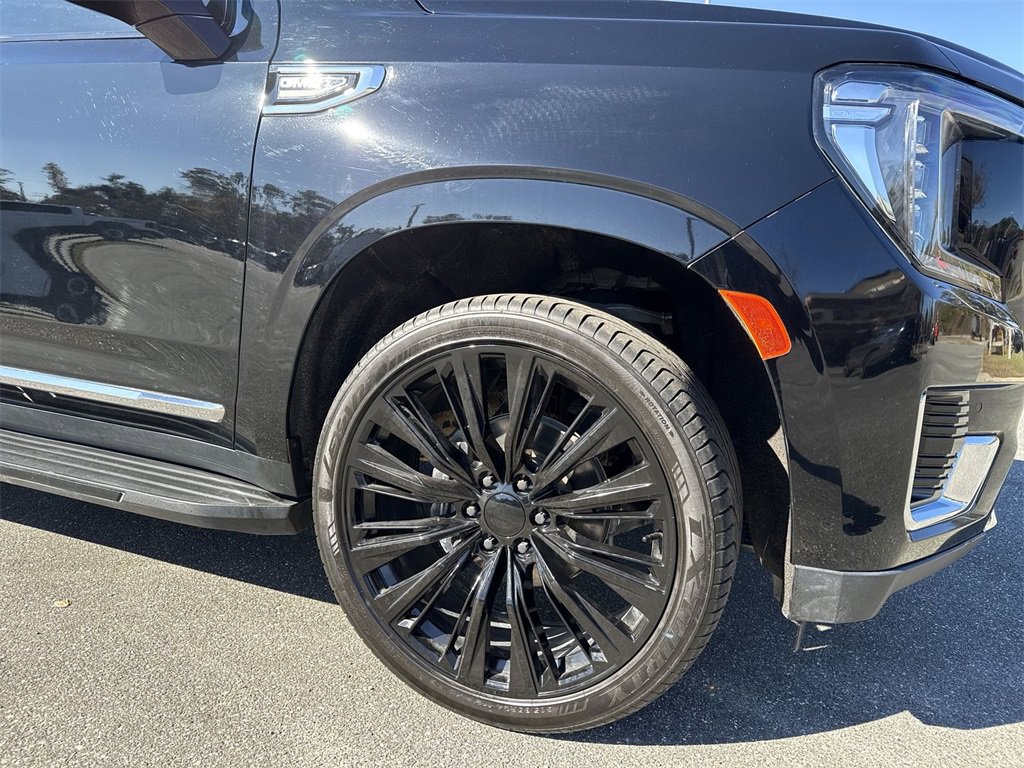 Used 2021 GMC Yukon XL SLT image 9