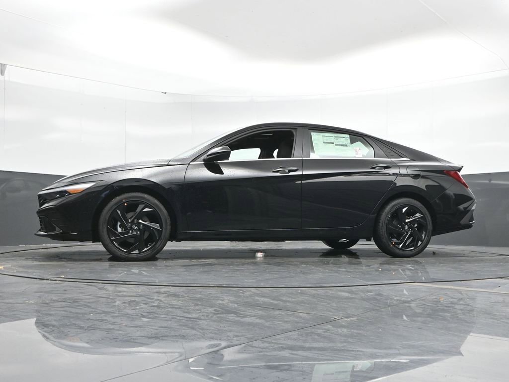 Used 2026 Hyundai Elantra SEL Sport Premium FWD image 51