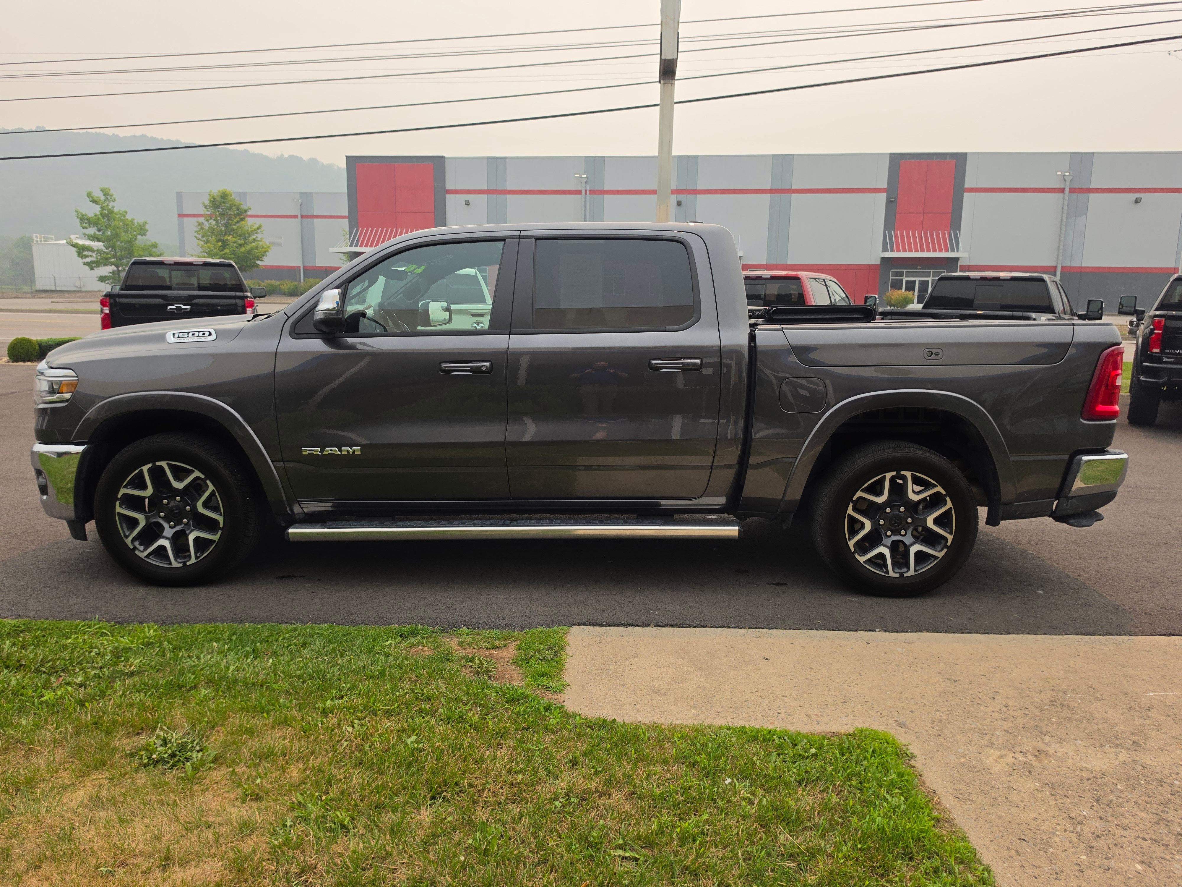 Used 2026 RAM 1500 Laramie w/ Bed Utility Group AWD/4WD image 7