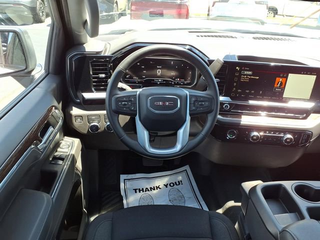 Used 2024 GMC Sierra 1500 Elevation AWD/4WD image 6