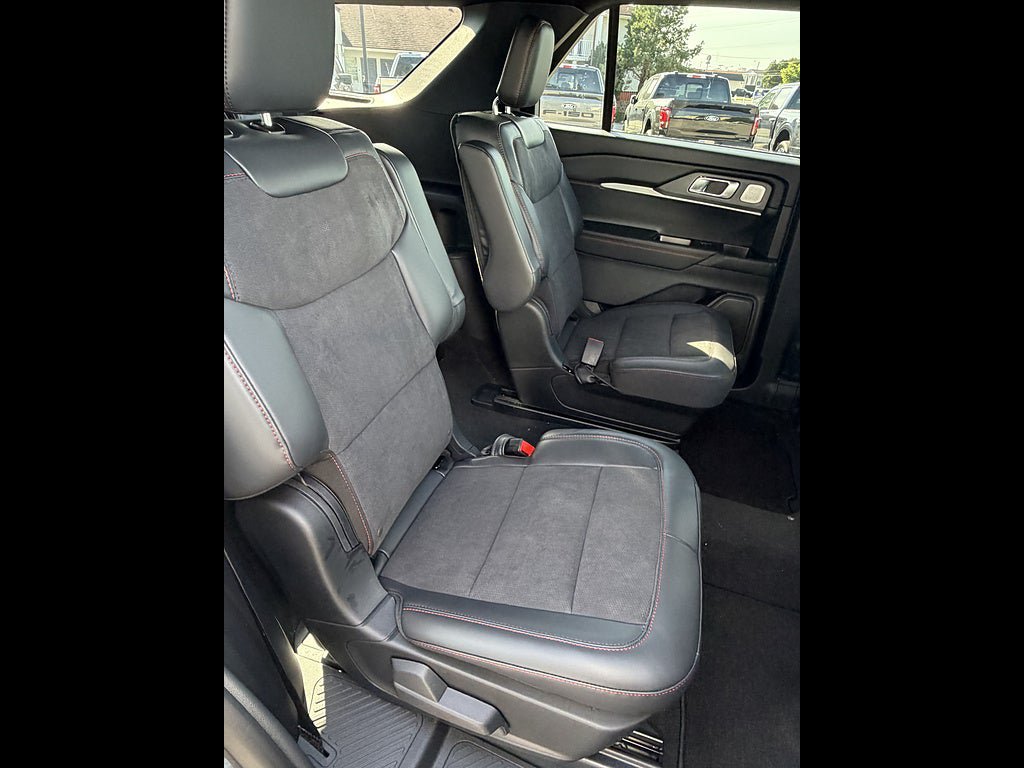New 2026 Ford Explorer ST w/ Sun And Sound Package AWD/4WD image 17