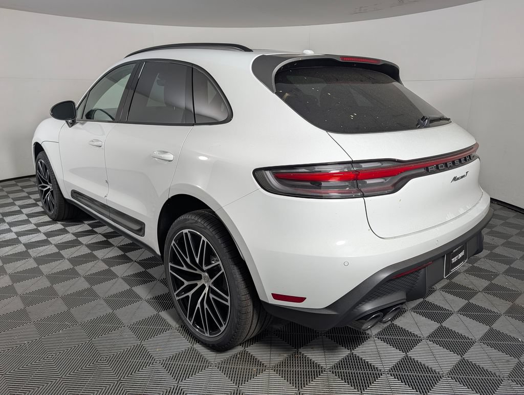 New 2026 Porsche Macan Turbo AWD/4WD image 3