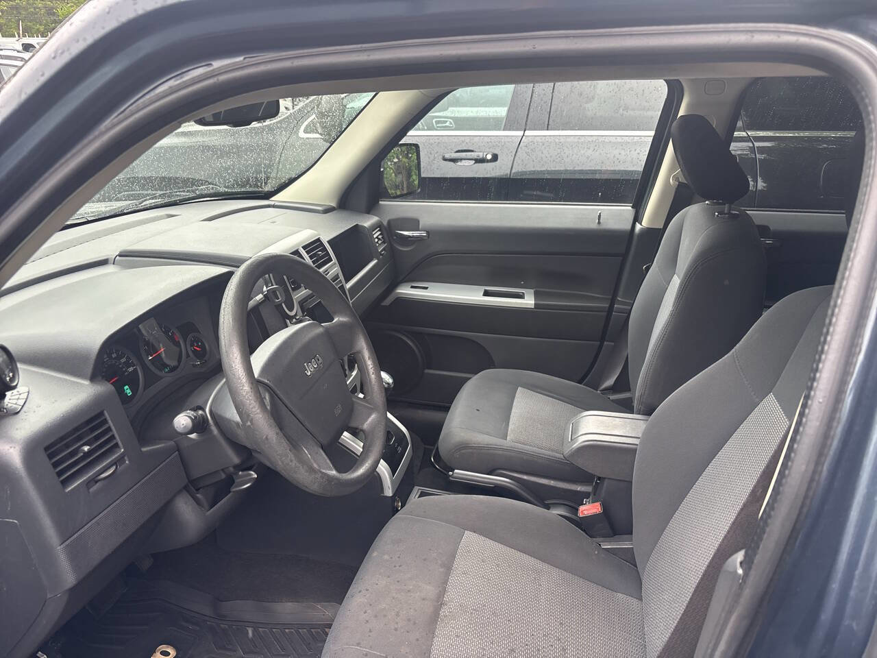 Used 2008 Jeep Patriot Sport FWD image 11