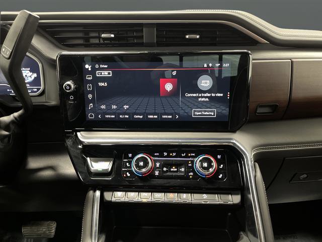 Used 2024 GMC Sierra 2500 Denali Ultimate w/ Snow Plow Prep/Camper Package image 8