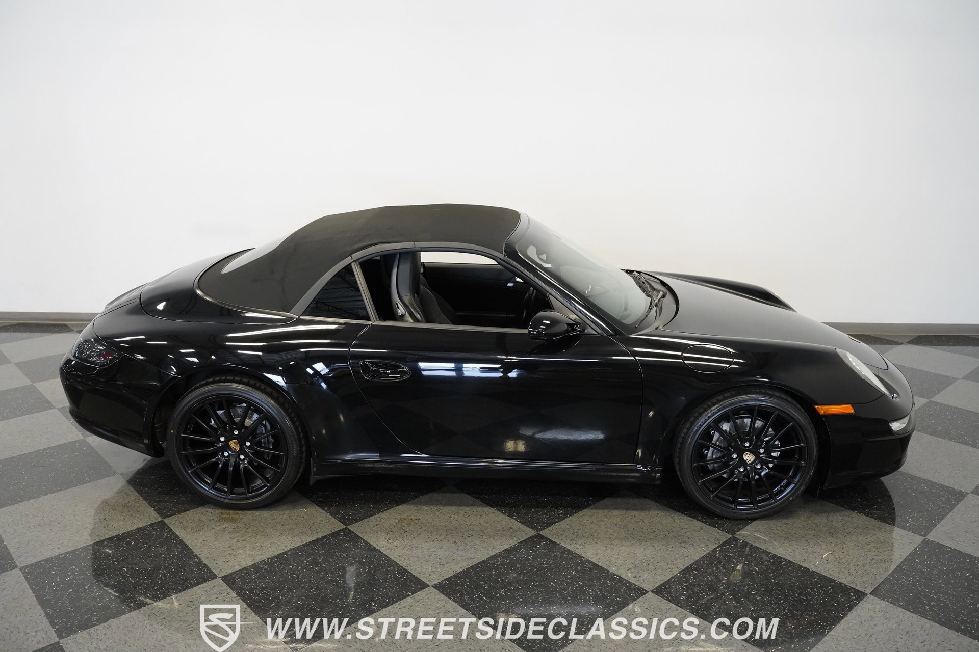 Used 2005 Porsche 911 Carrera image 39
