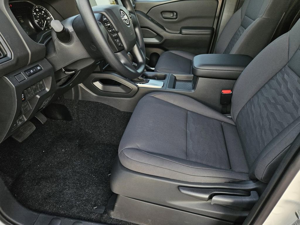 New 2026 Nissan Frontier S image 9