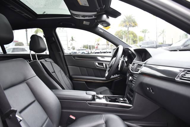 Used 2010 Mercedes-Benz E 350 Sedan image 27