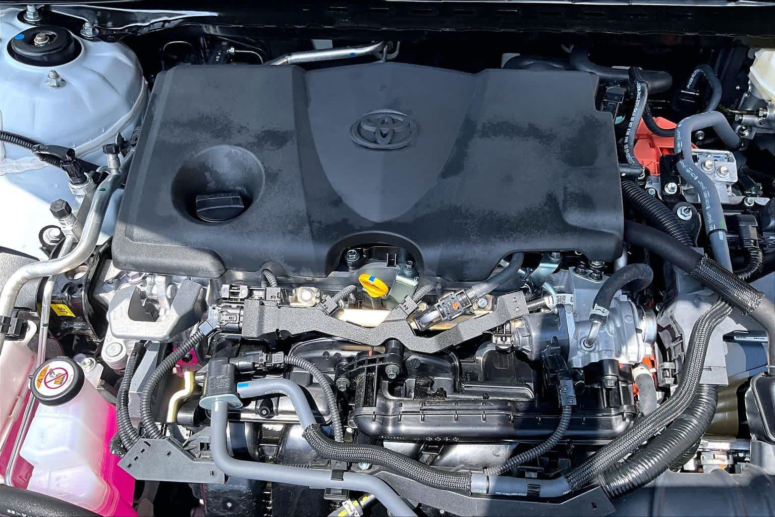 Used 2025 Toyota Camry SE FWD image 33