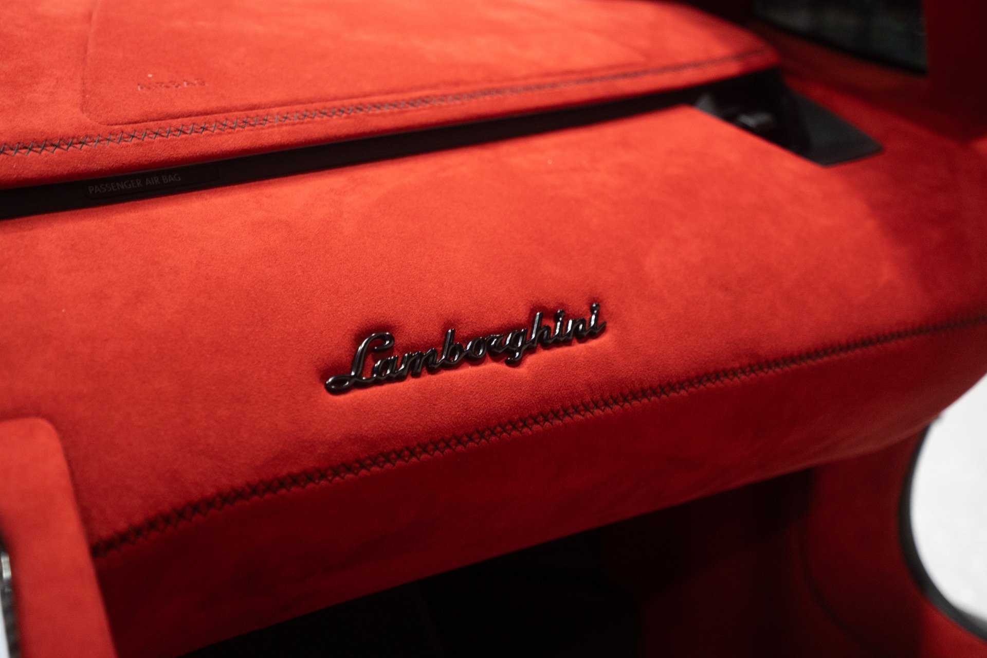 Used 2020 Lamborghini Aventador SVJ AWD/4WD image 22