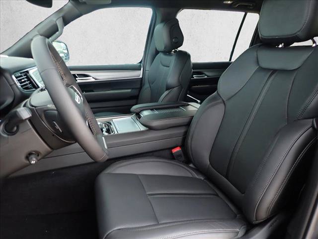 New 2026 Jeep Grand Wagoneer Limited AWD/4WD image 13