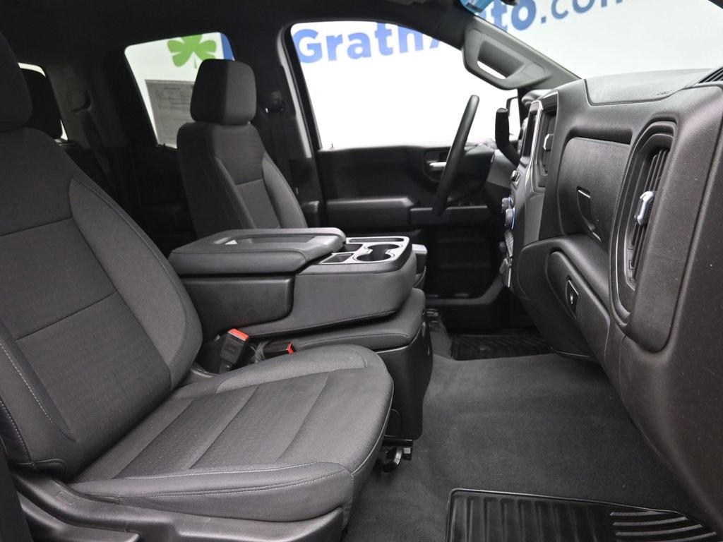 Used 2025 Chevrolet Silverado 1500 Custom AWD/4WD image 7