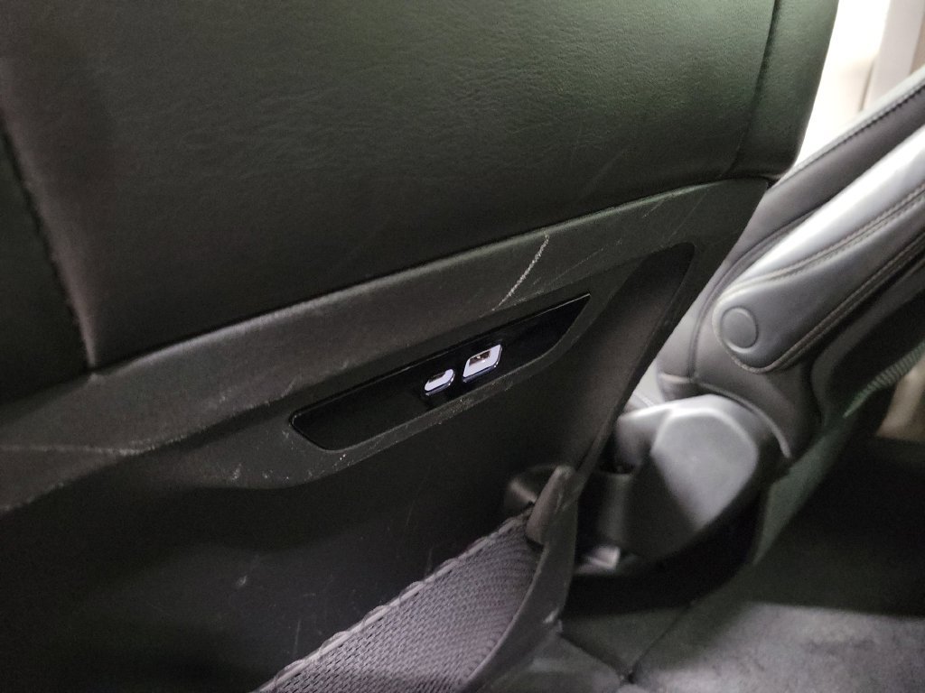 Used 2024 Chrysler Pacifica Touring-L FWD image 26
