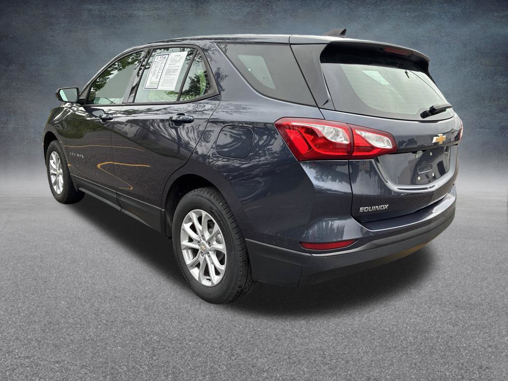 Used 2019 Chevrolet Equinox LS AWD/4WD image 3