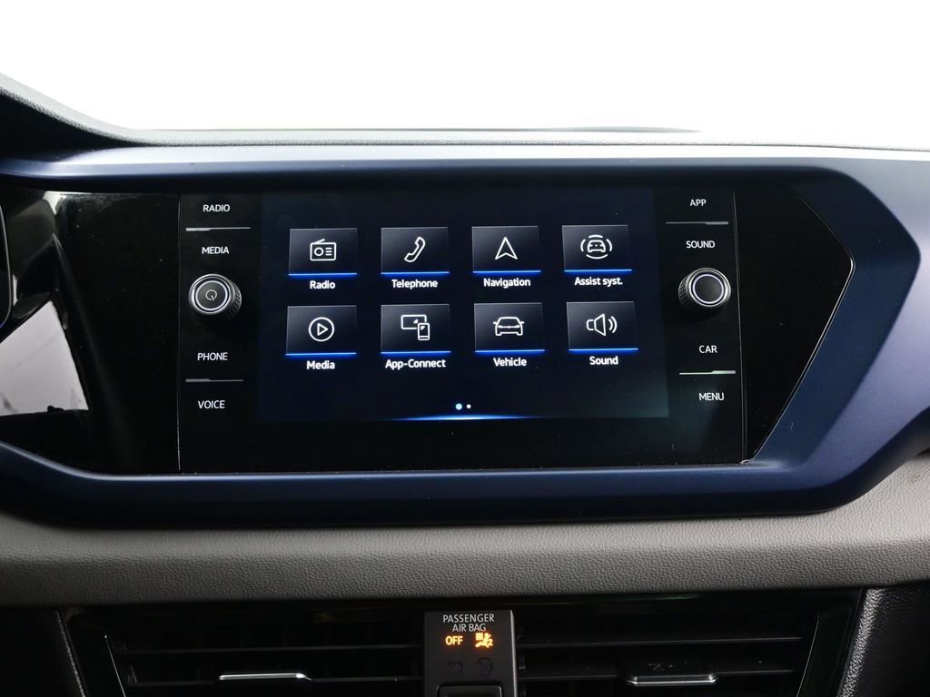 Used 2023 Volkswagen Taos SE w/ Panoramic Sunroof Package image 22