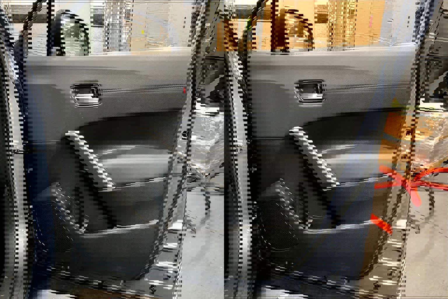 Used 2024 Toyota Corolla Cross XLE w/ Convenience Package image 22