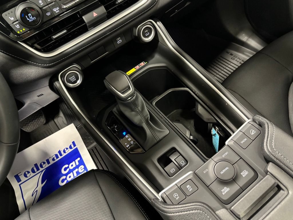 Used 2026 Toyota Grand Highlander AWD image 42