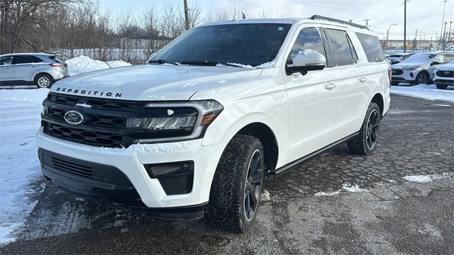 Certified 2022 Ford Expedition Max Limited image 7