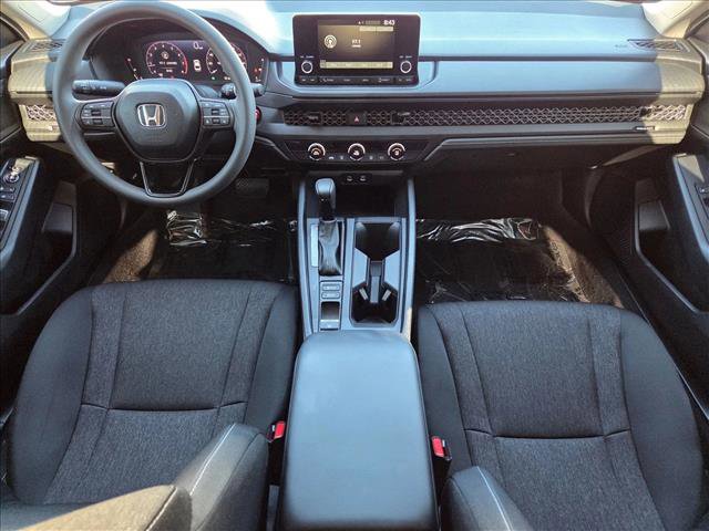 Used 2025 Honda Accord LX image 16