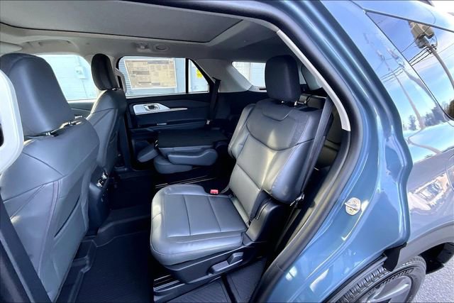 New 2026 Ford Explorer Active w/ Active Comfort Package image 10