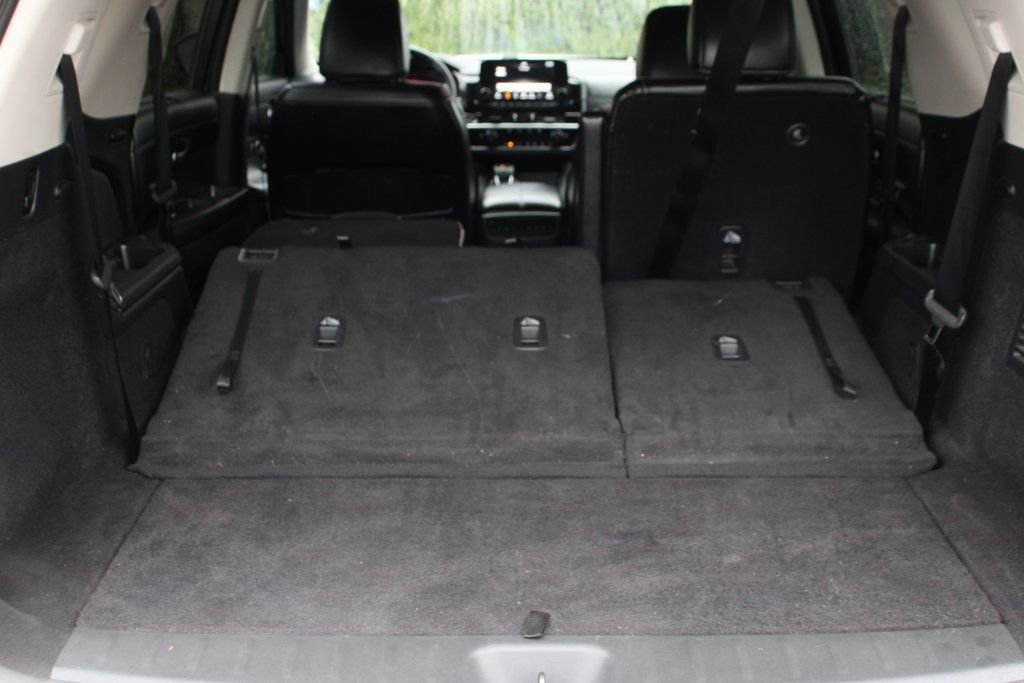 Used 2024 Nissan Pathfinder SL w/ SL Premium Package image 9