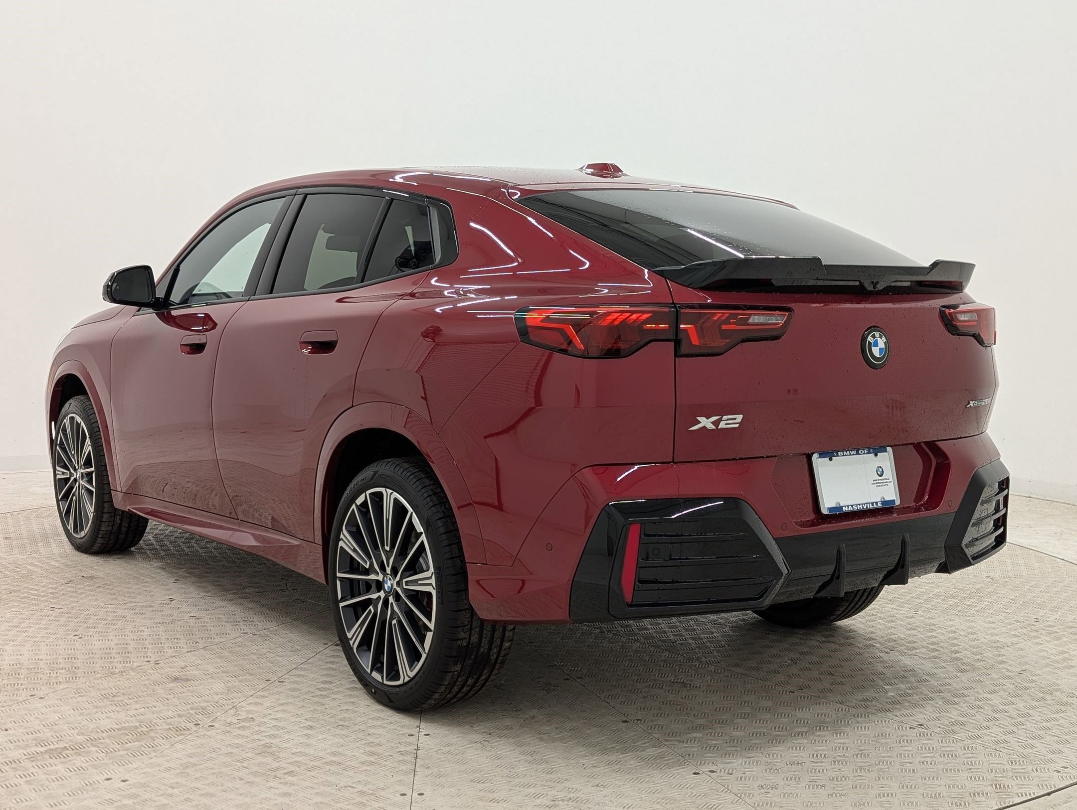 New 2026 BMW X2 xDrive28i w/ Technology Package AWD/4WD image 3
