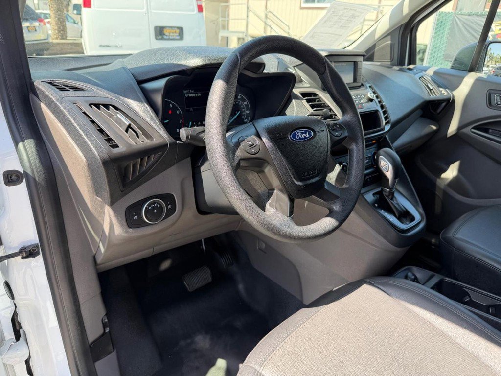 Used 2022 Ford Transit Connect XL FWD image 25