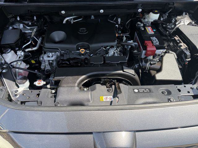 Certified 2021 Toyota RAV4 XLE AWD/4WD image 25