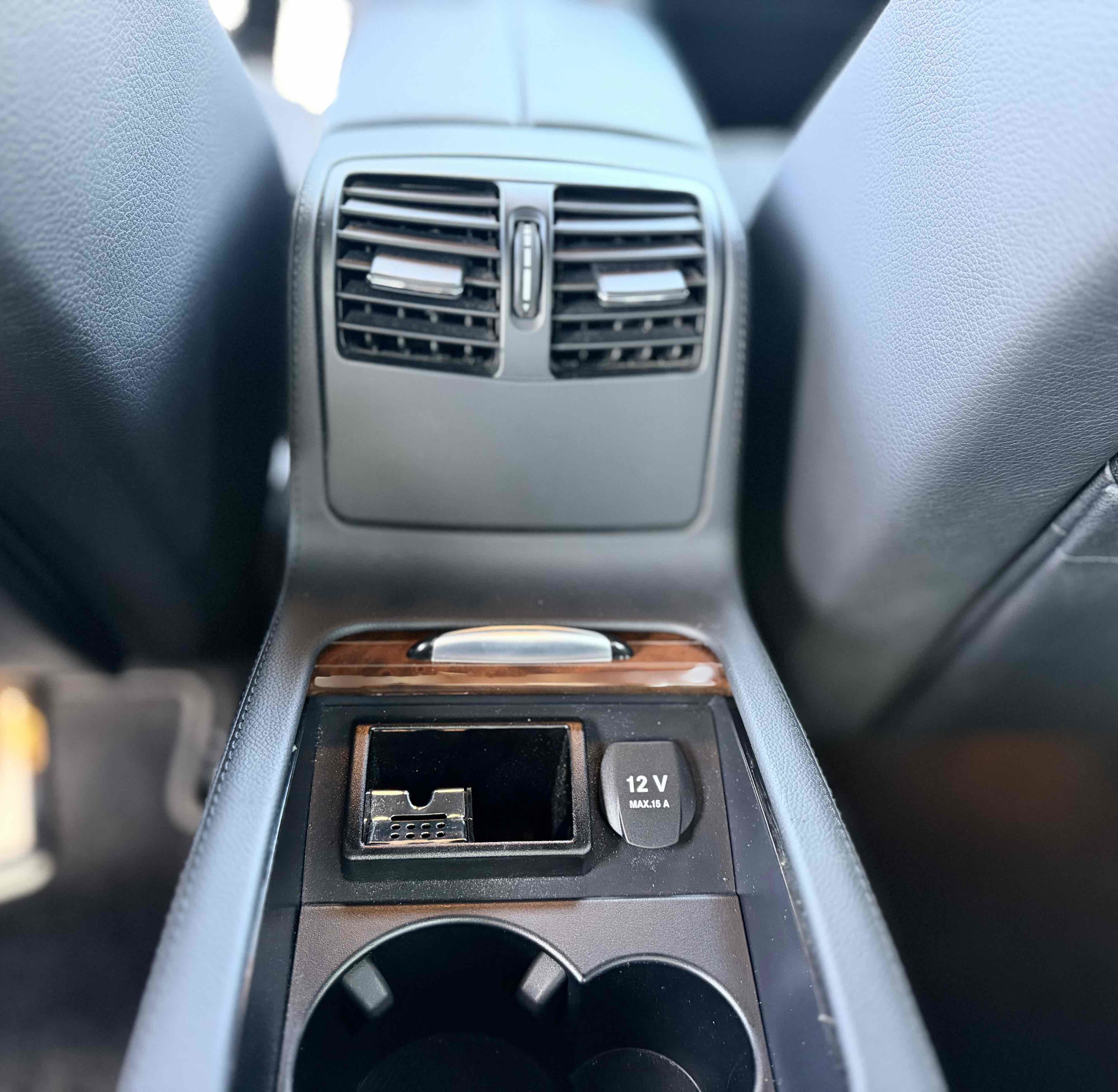 Used 2012 Mercedes-Benz CLS 550 image 23